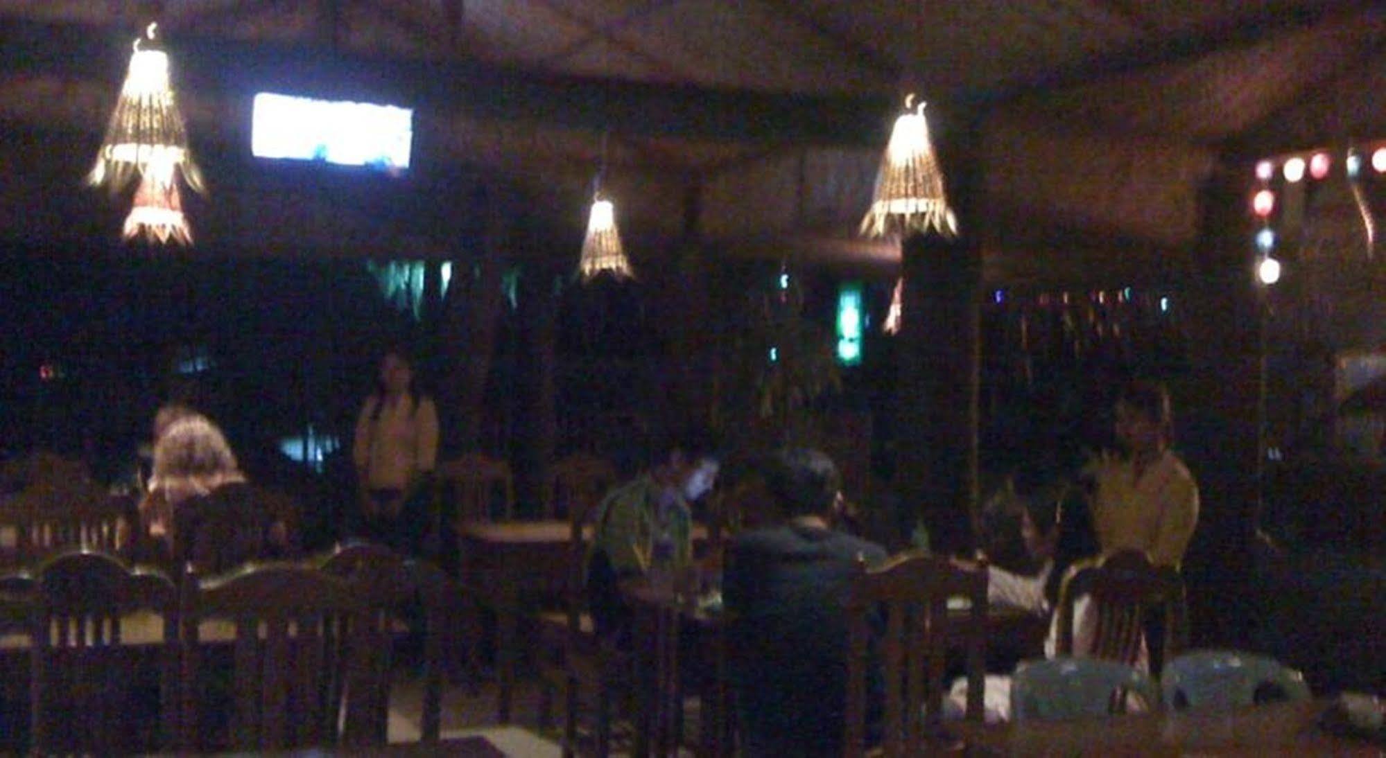 Green Land Motel Bagan Bagian luar foto