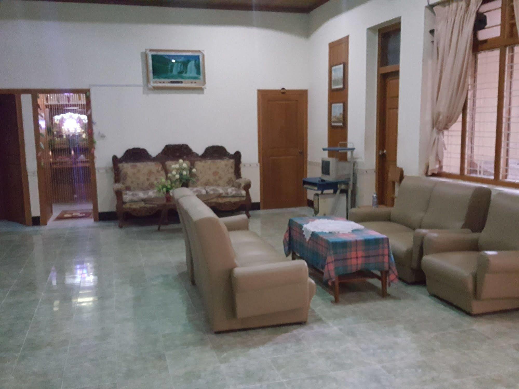 Green Land Motel Bagan Bagian luar foto