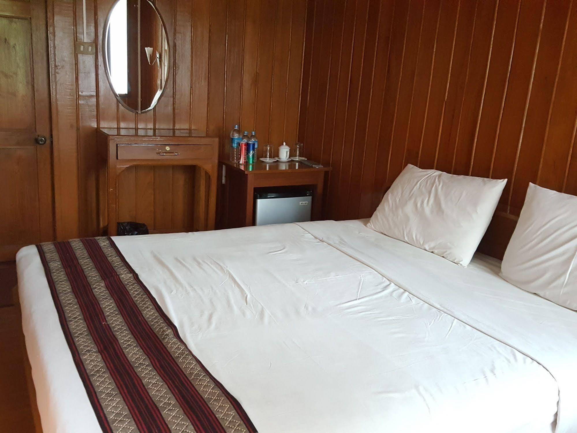 Green Land Motel Bagan Bagian luar foto