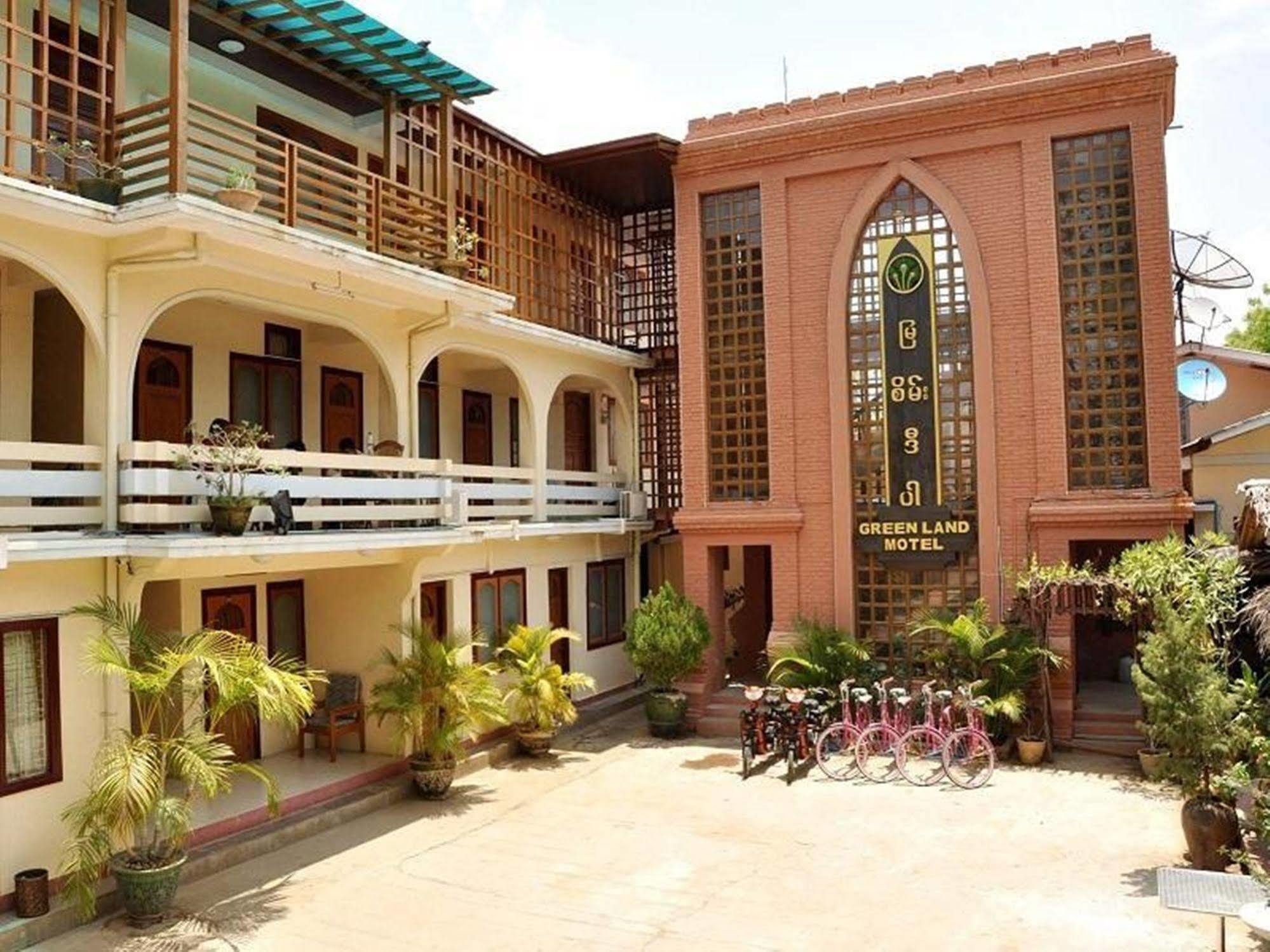 Green Land Motel Bagan Bagian luar foto